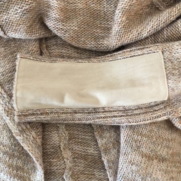 Waterfall type sweater - Picture 3 of 7